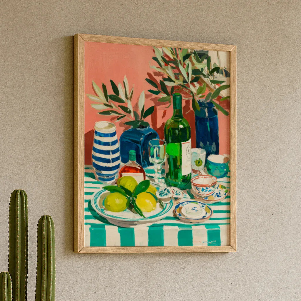 Stillleben Poster Küche mit grünem Wein, Zitronen und blauer Keramik auf Streifen-Tischdecke
